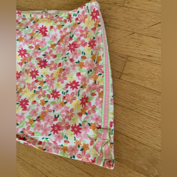 Lilly Pulitzer retired floral print girls size 12 skirt with built in shorts - Picture 8 of 8